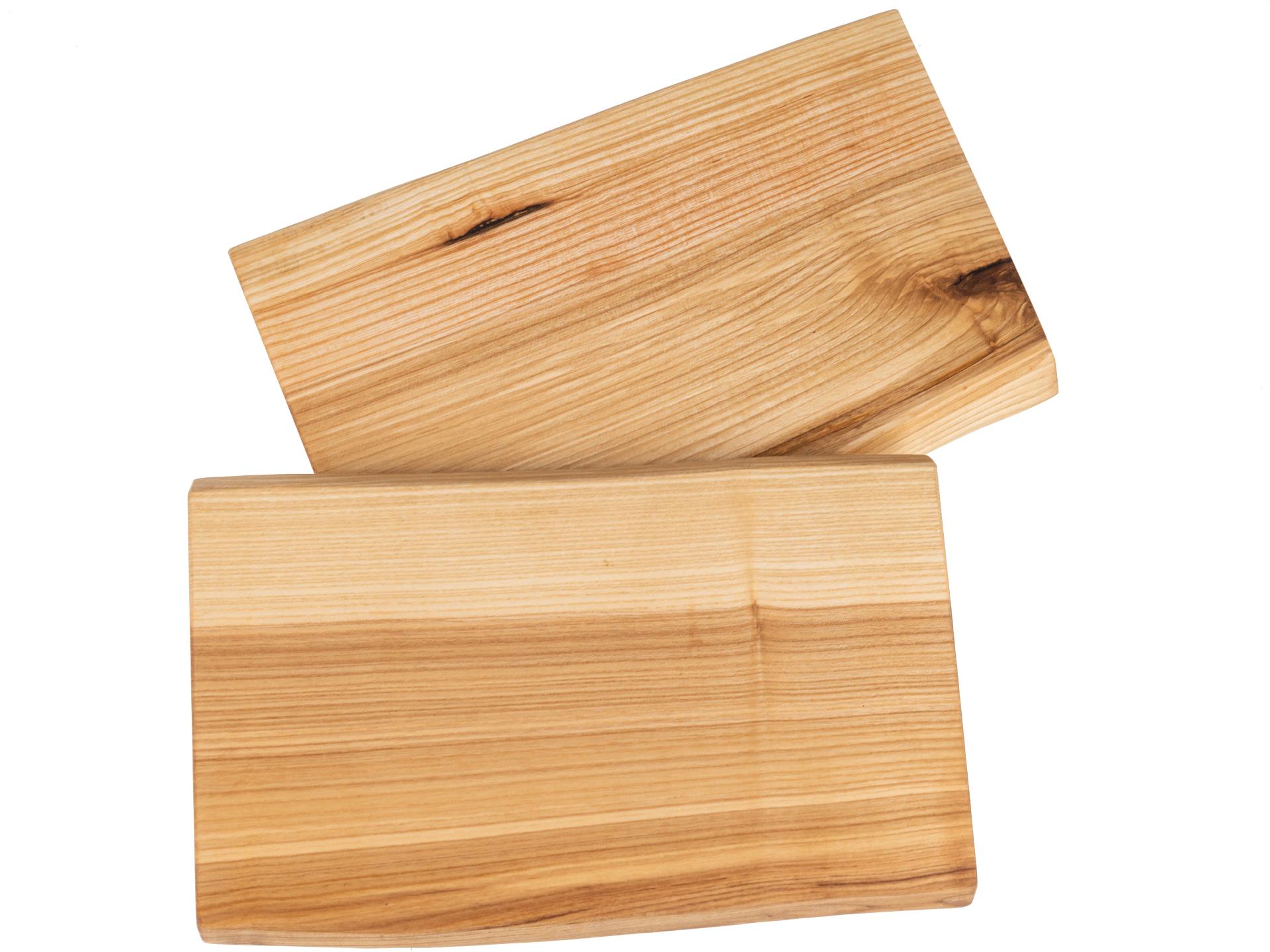 Holz Schneidebrett aus Kern Esche geölt mit Baumkante geschliffen 22mm dick 32 x 16-18 cm