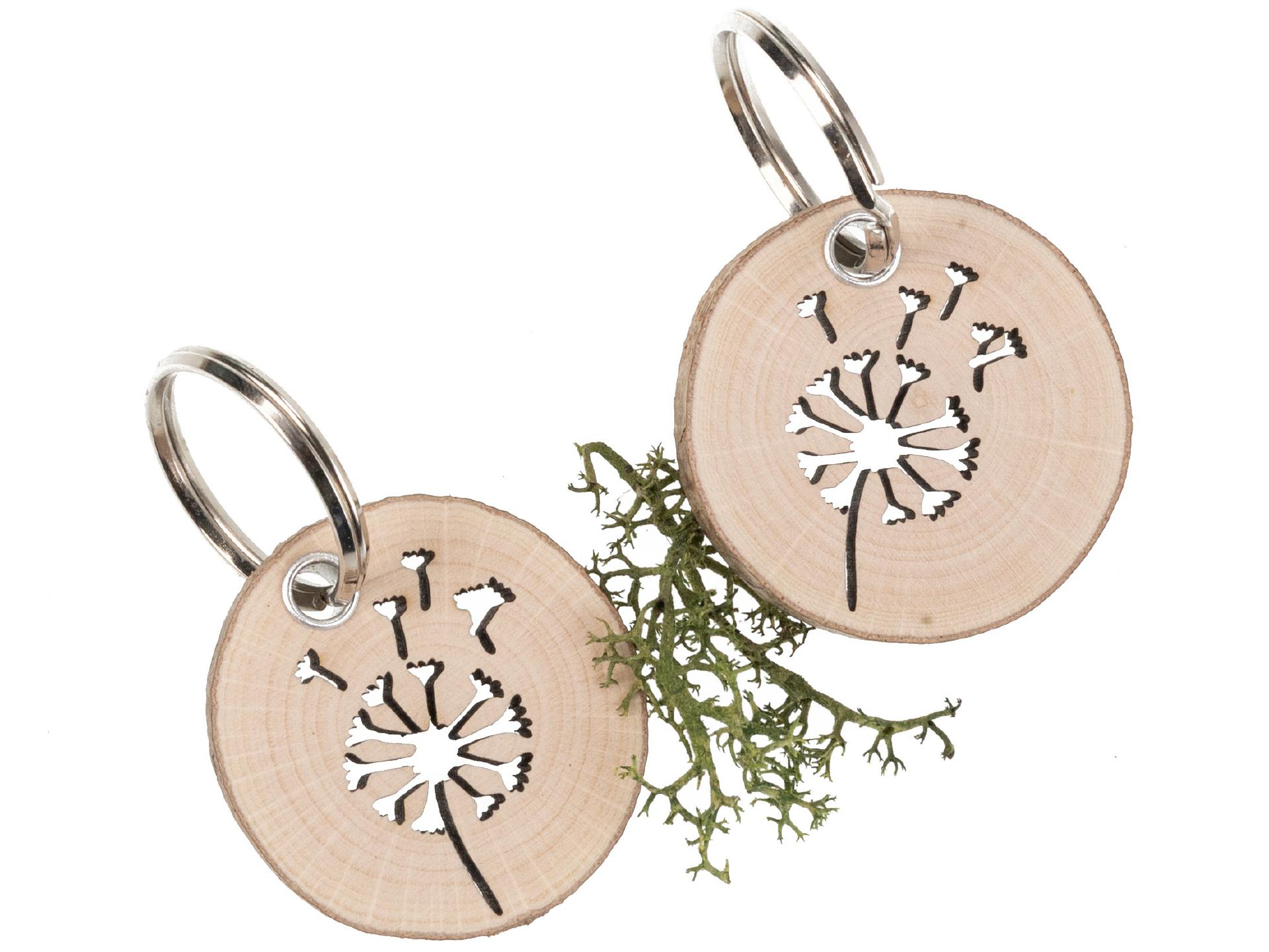 Runder Baumscheiben-Schlüsselanhänger mit Pusteblumen Motiv
