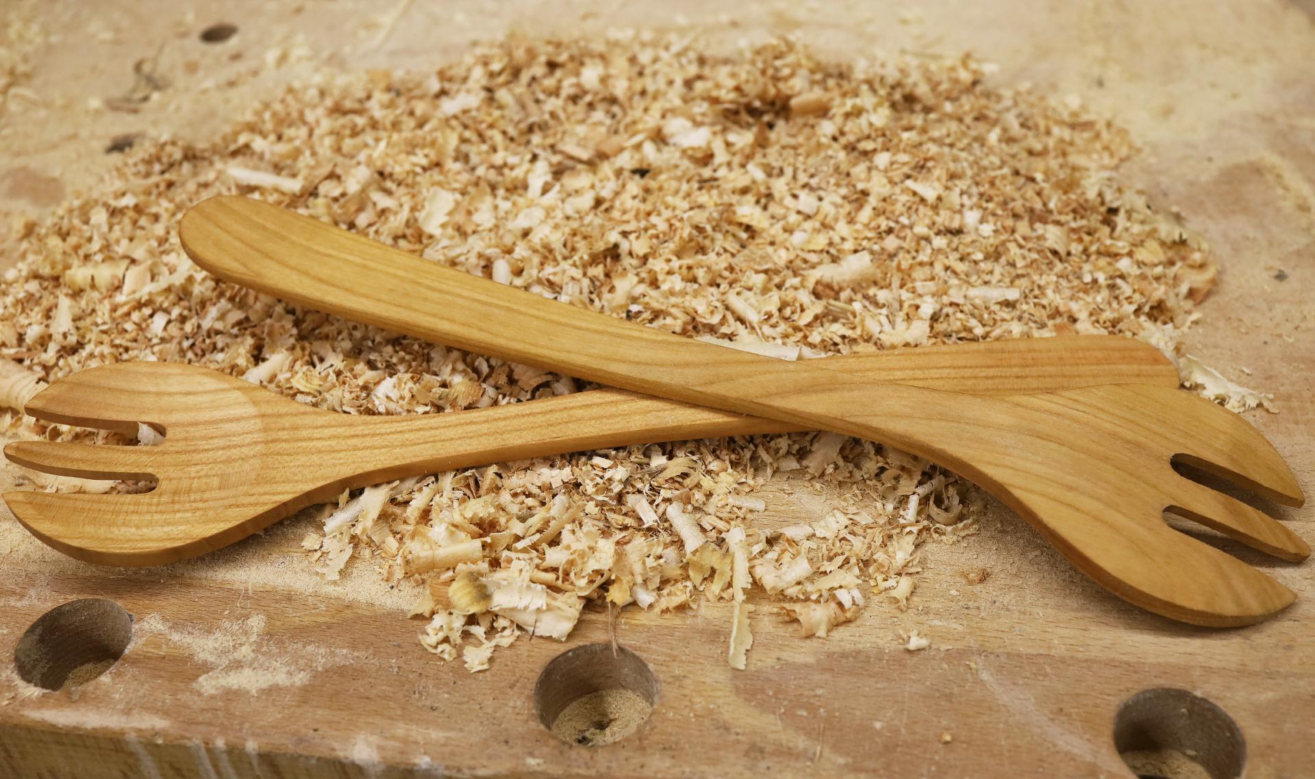 Gabel aus geoeltem Kirschholz