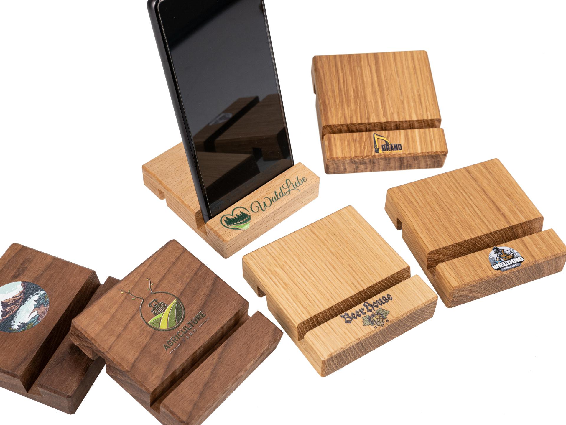 Personalisierter Holz Smartphone und Tablet Halter inkl