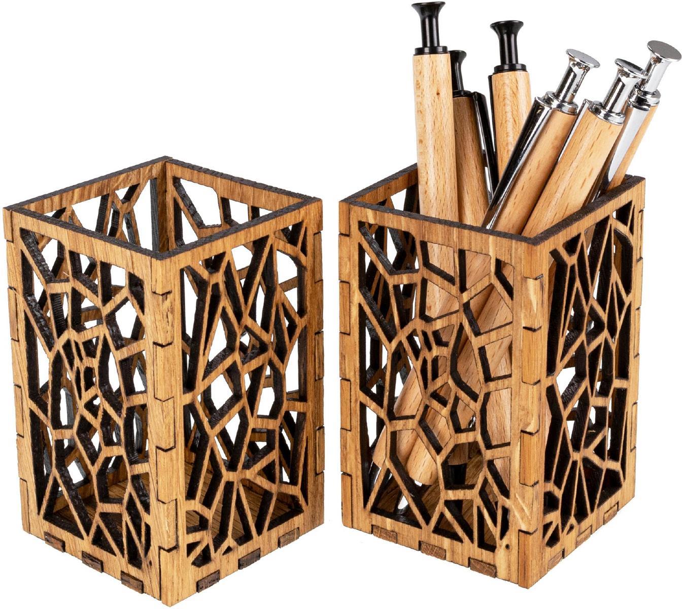 Holz Stiftehalter mit geometrischen Formen Eichenholz fuer natuerlichen Charme
