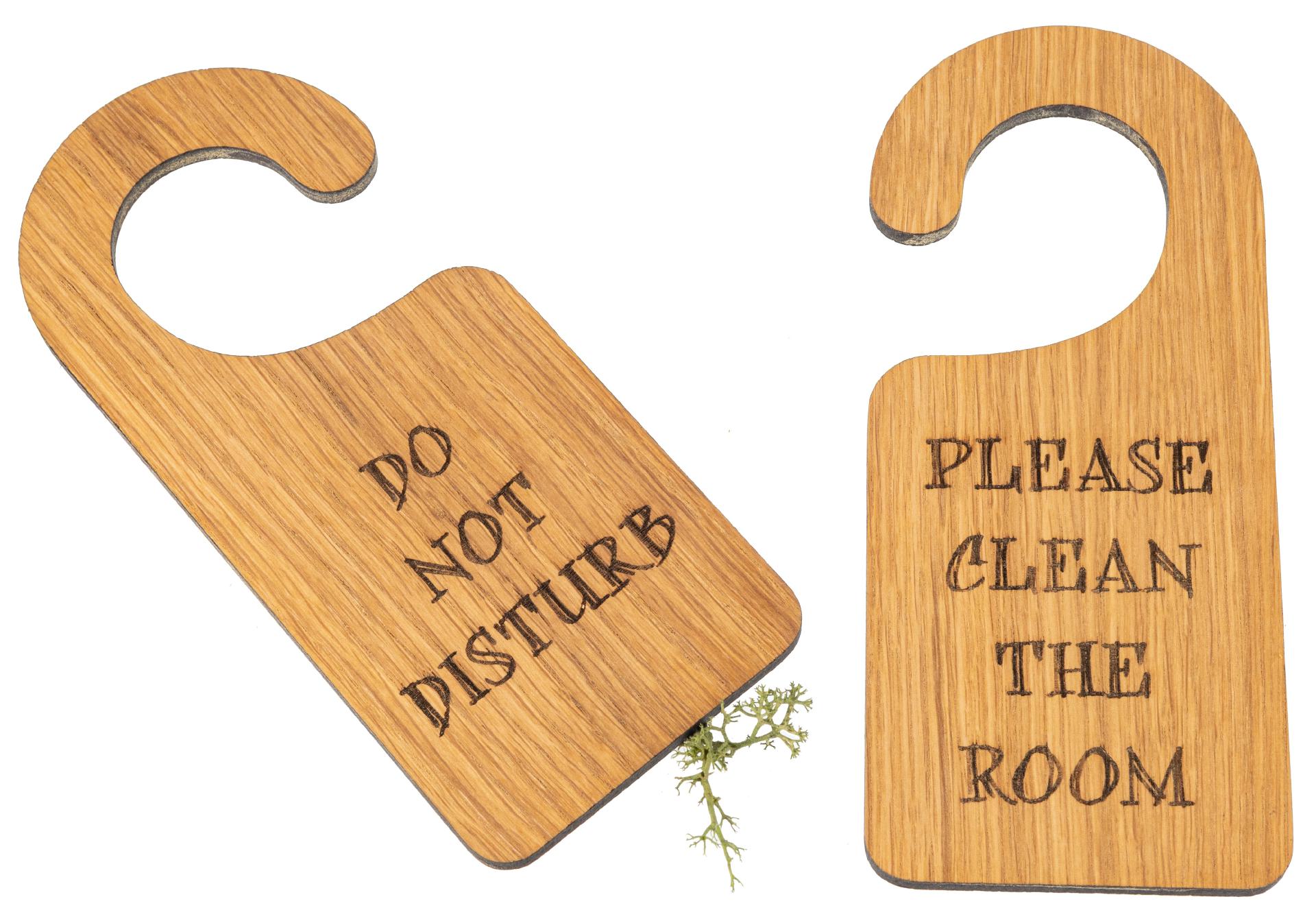 Holz-Türanhänger - Klinkenschild aus FSC® Eiche geölt "Please clean the room" / "Do not disturb"
