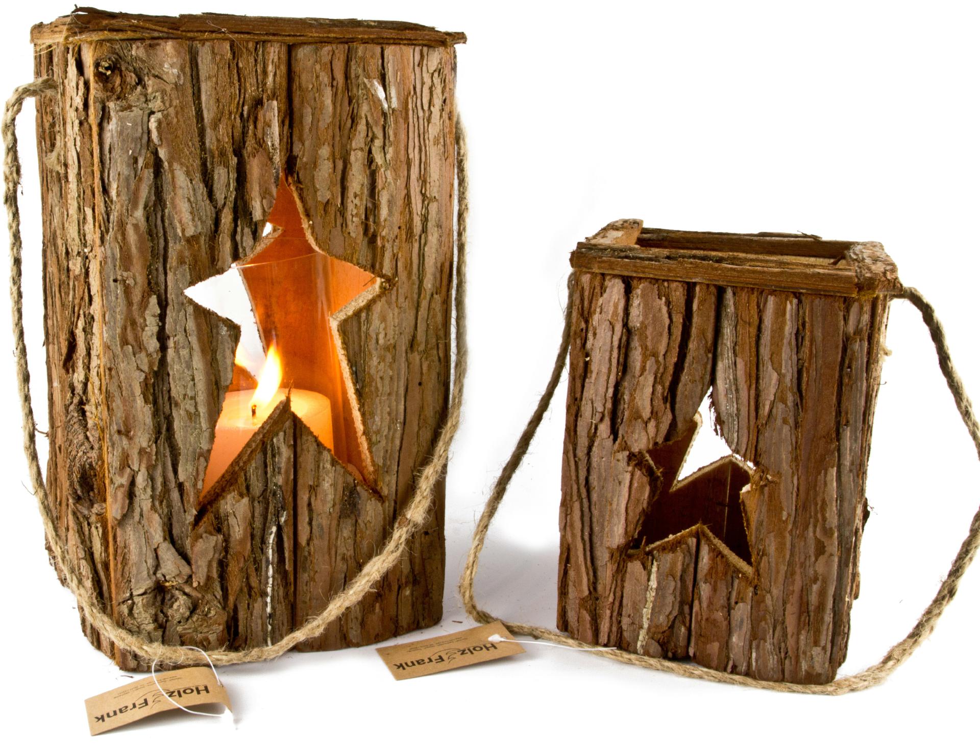 Rustikale Holz Laterne mit Rinde und Glaszylinder Ausschnitt Stern