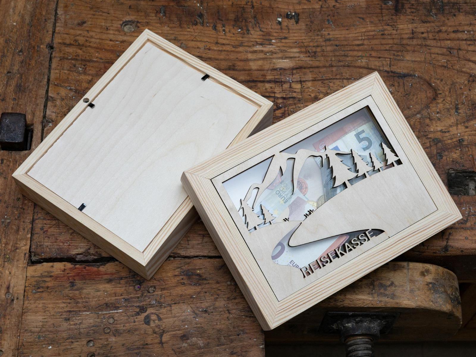 Holz Spardose Bilderrahmen mit Muenzschlitz und Glas Einsatz Die perfekte Reisekasse mit Bergmotiv fuer Ihre Abenteuer
