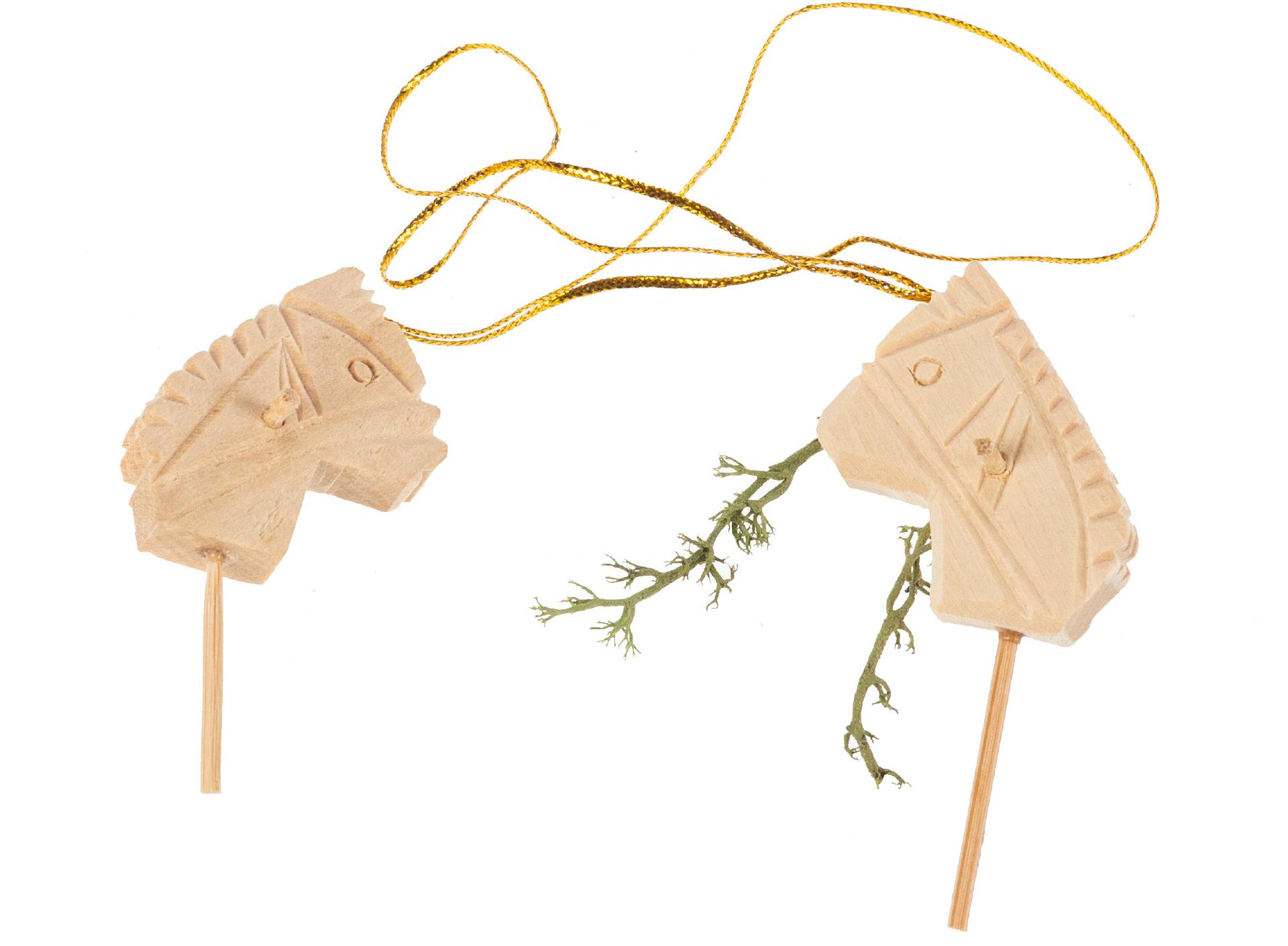 Handgeschnitzter Weihnachtsbaumschmuck | Steckenpferd aus Lindenholz