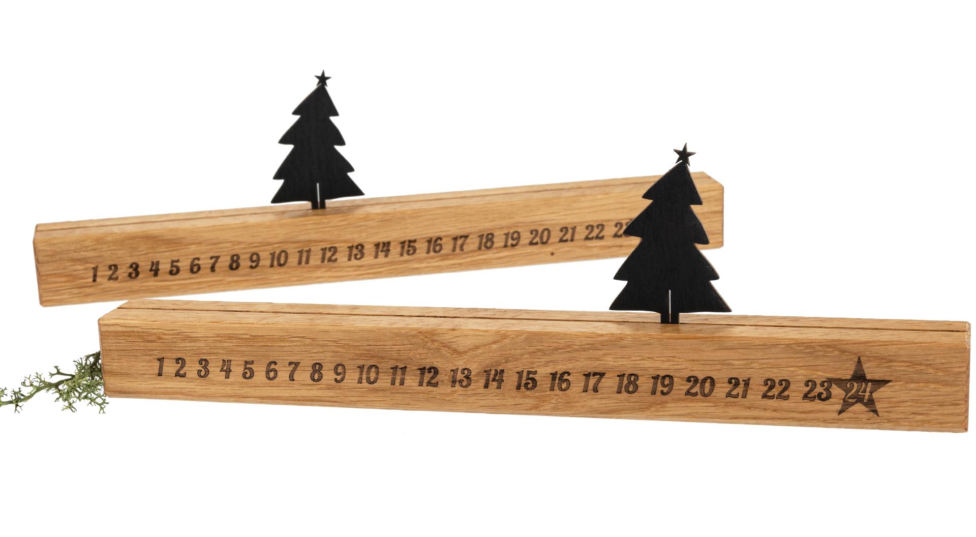 Holz Adventskalender aus geölter Eiche - Verschiebbarer Tannenbaum | 30 x 9,5 x 3 cm