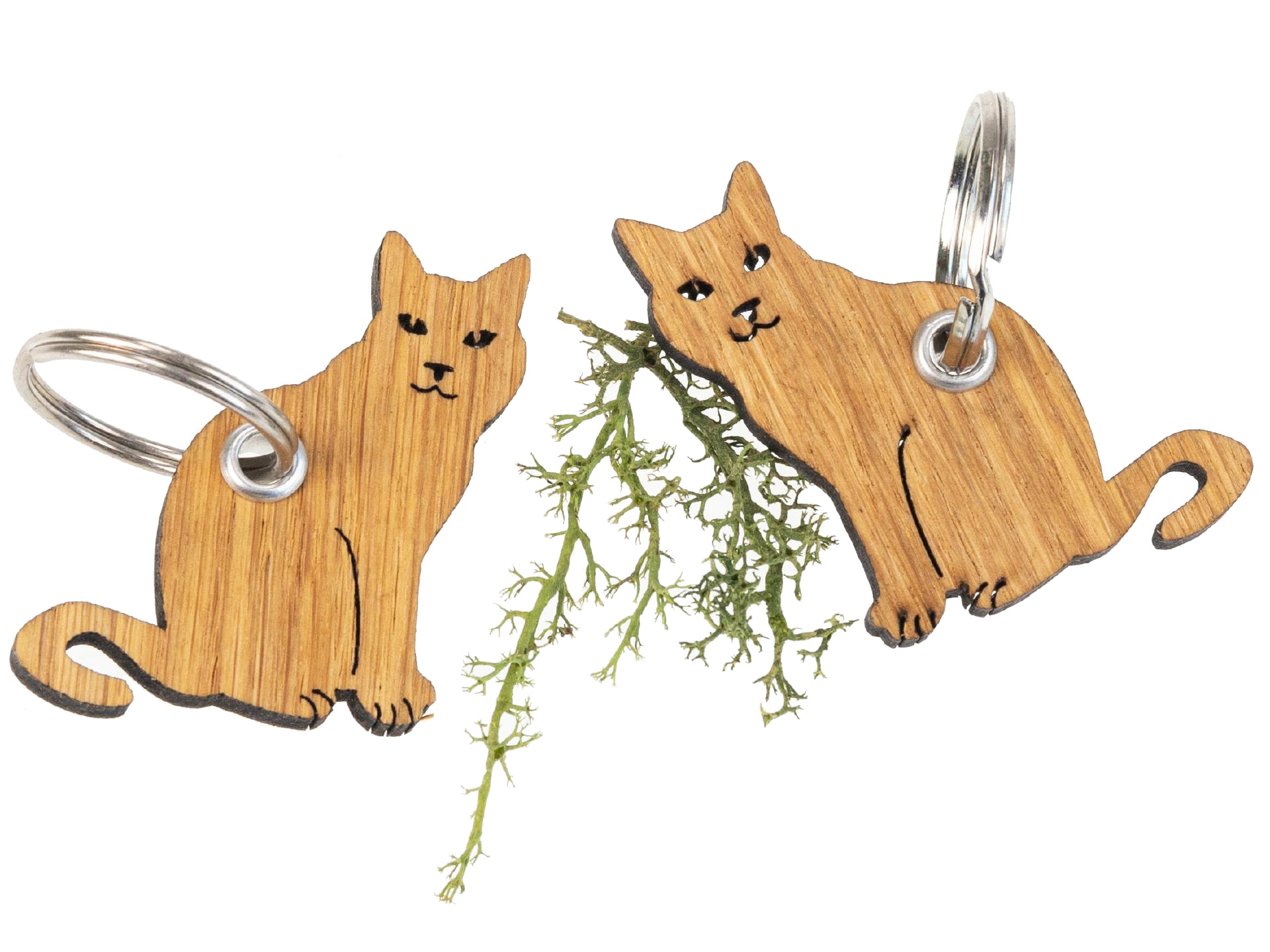Schlüsselanhänger aus FSC® Eiche geölt in Katzen Form