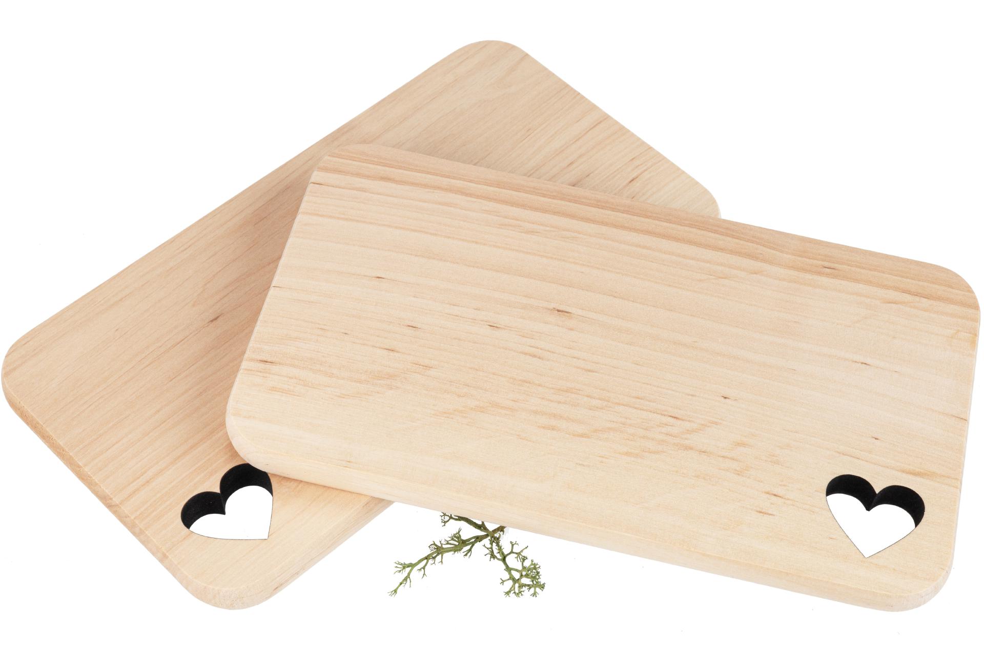 Schneidebrett aus FSC® Erle mit Laserschnitt 22,5 x 12,5 x 1,2 cm - Herz geölt