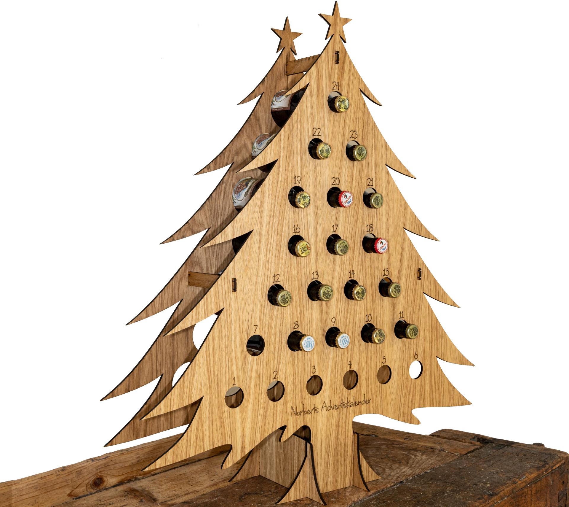 Holz Bier Adventskalender mit Wunschnamen aus geoelter Eiche FSC einzigartiges Geschenk fuer Bierliebhaber