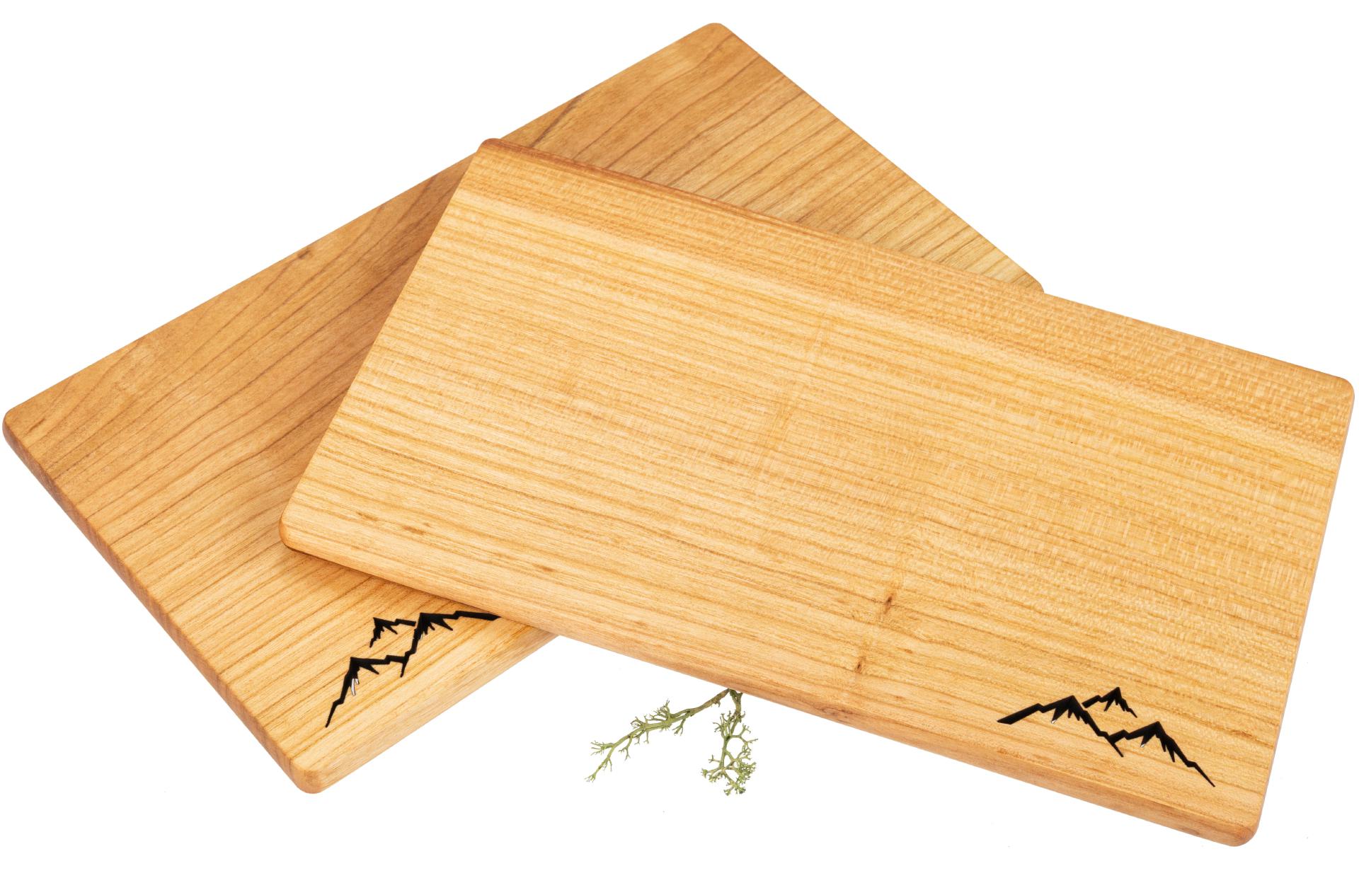 Schneidebrett aus geöltem FSC® Kirschholz - 26 x 15 x 1 cm - Berge