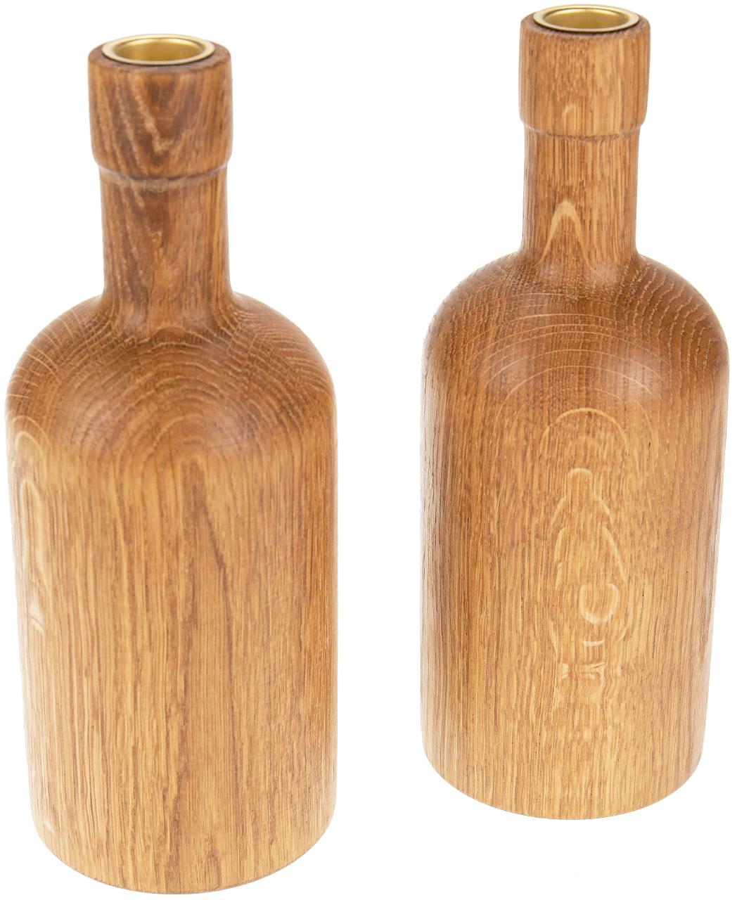 Gedrechselter Kerzenstaender in Flaschenform aus geoeltem Eichenholz