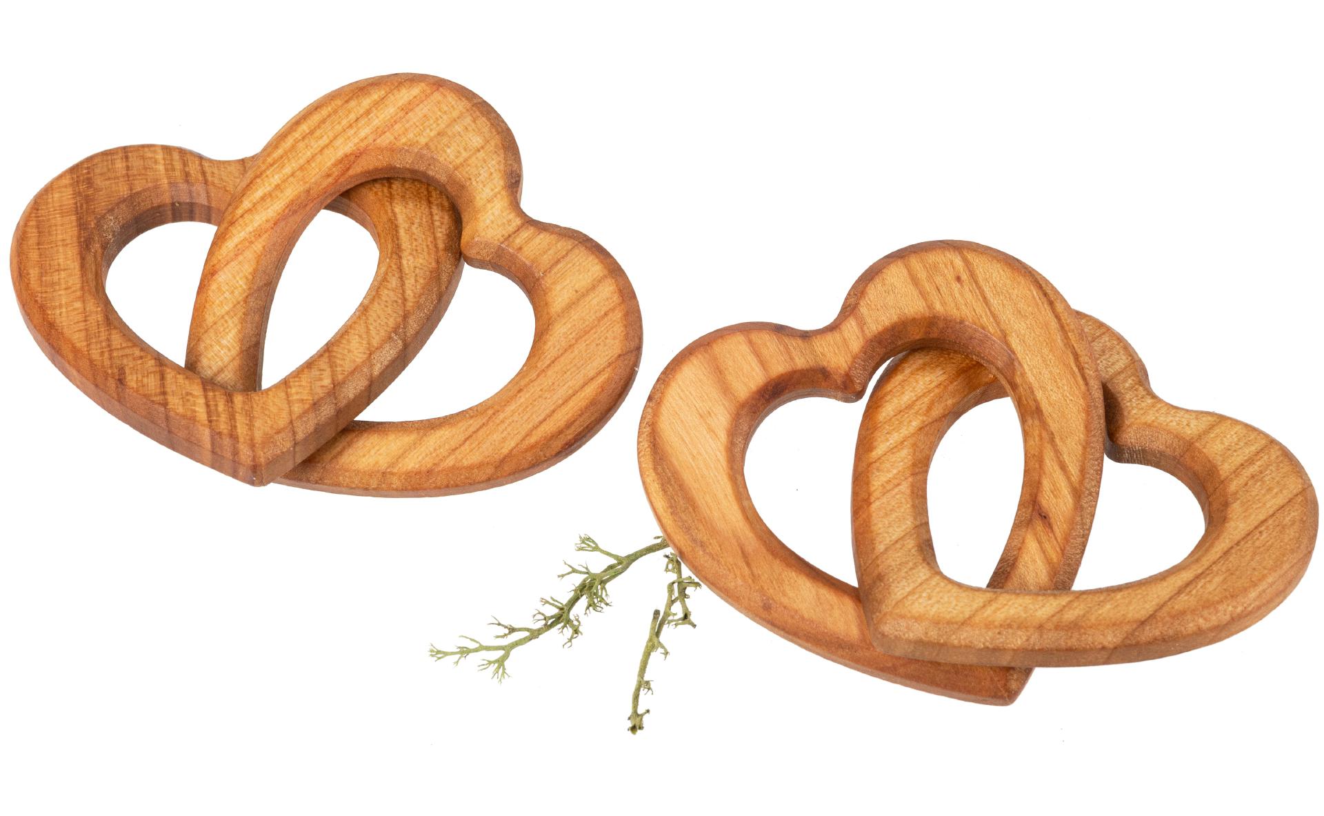 Verschlungene Holzherzen aus Kirschholz - Perfekt zum Beschriften
