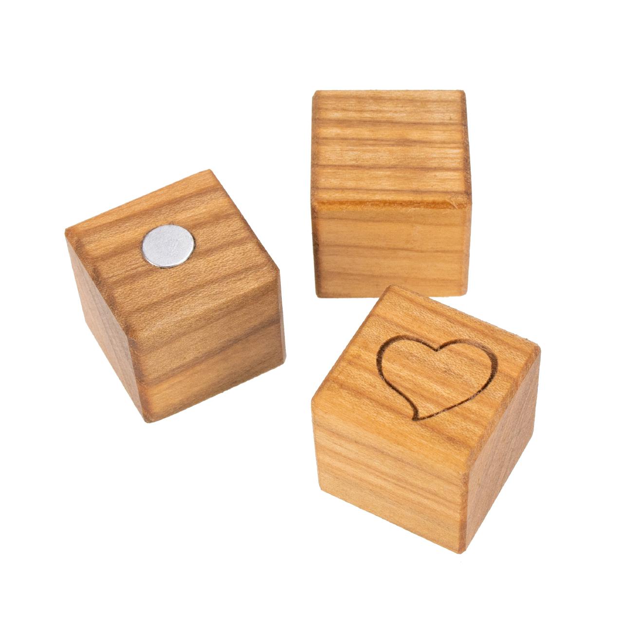 Holzwuerfel Magnet