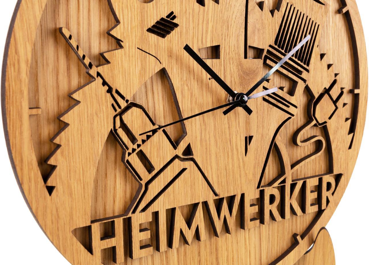 Heimwerker Motiv Wanduhr aus Wunschholz mit geraeuschlosem Funk Uhrenwerk