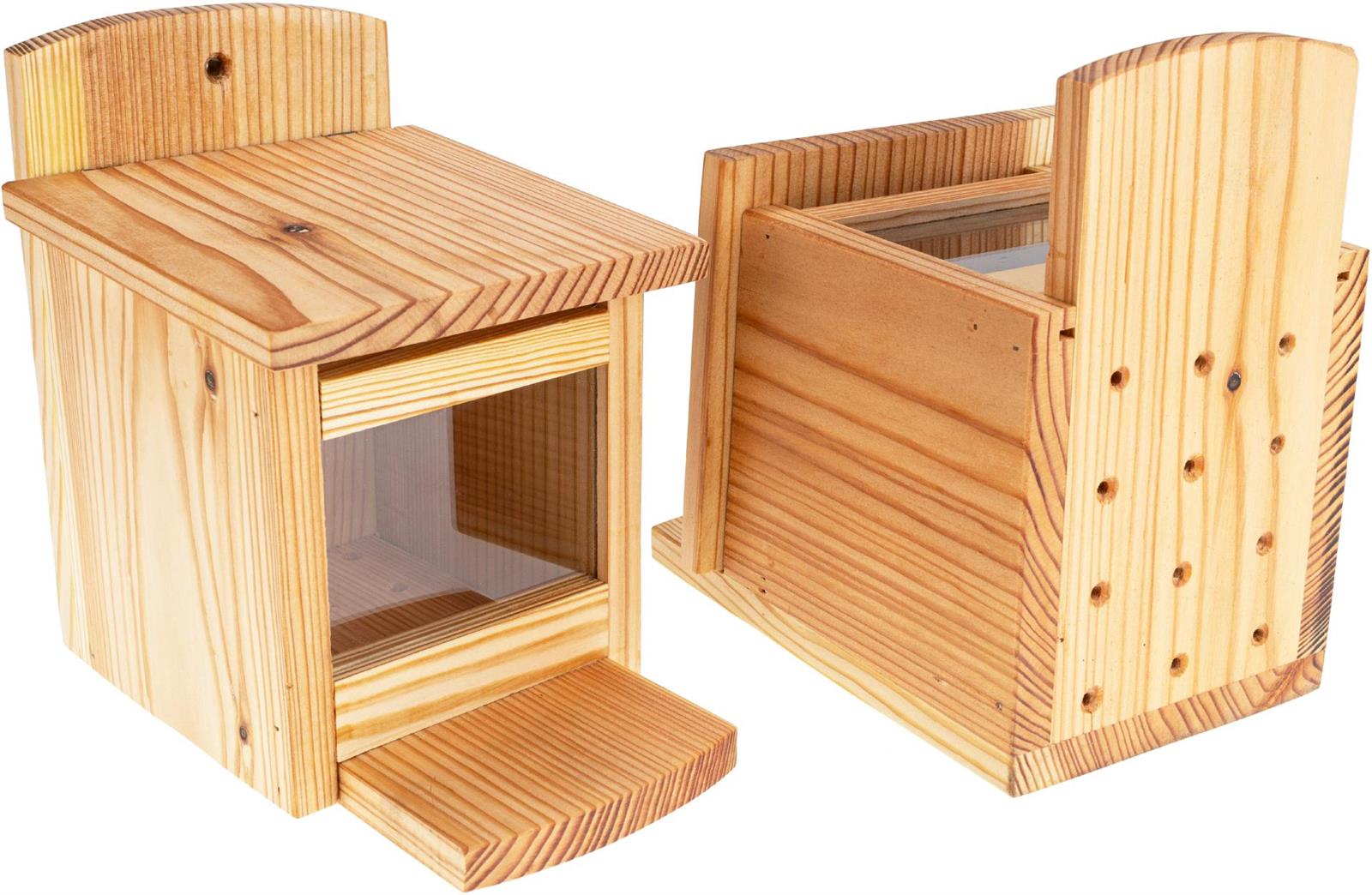 Eichhoernchen Futterhaus aus europaeischer Laerche inklusive Nussspender Futterbox