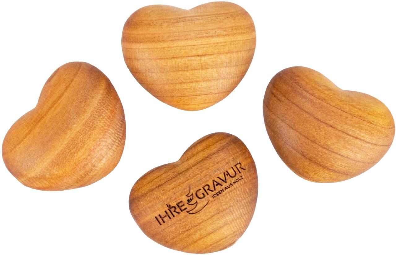 Kleiner Holz Handschmeichler Herz aus Kirsche geoelt