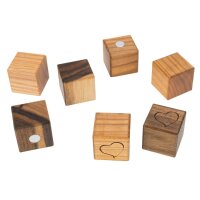 Wooden magnet cube made of oiled oak 25 x 25 x 25 mm