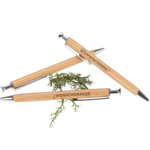 Personalisierter Kugelschreiber aus Buchenholz – Mit individueller Lasergravur