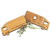 Wooden magnet in truck shape | Oiled oak FSC® certified