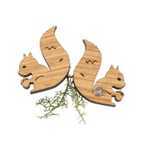 Wooden magnet in squirrel shape | oiled oak FSC®...