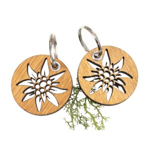 Key fob made from FSC® oiled oak in the shape of an edelweiss