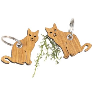 Schlüsselanhänger aus FSC® Eiche geölt in Katzen Form