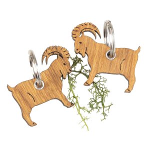 Schlüsselanhänger aus FSC® Eiche geölt in Steinbock Form