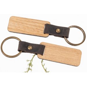Oiled oak wood key fob | Dark brown leather with brass ring