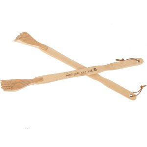 Wooden Back Scratcher – Beech 42 cm with Leather Strap & Engraving „Wenn’s juckt, nimm mich…“