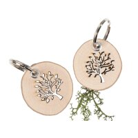 Round tree disk key ring with deciduous tree motif